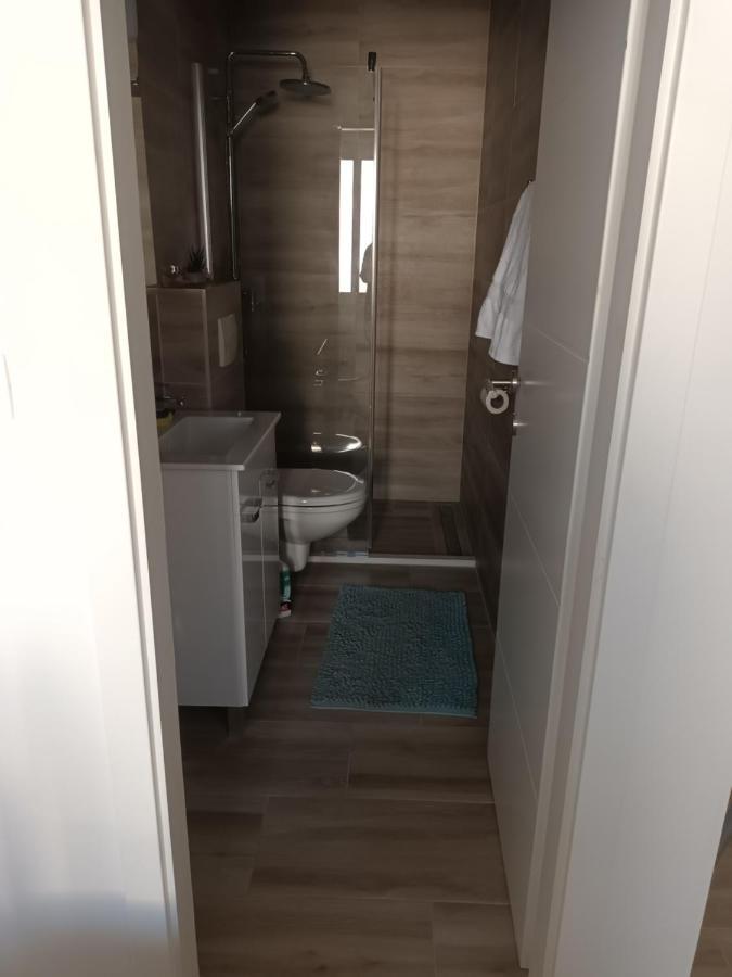 Cici Apartment ดูกีรัท ภายนอก รูปภาพ